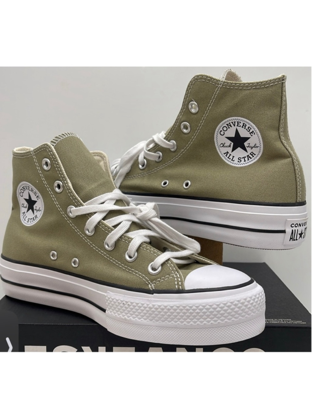 Converse Chuck Taylor All Star Lift Platform In Mossy Sloth Green- Size 10